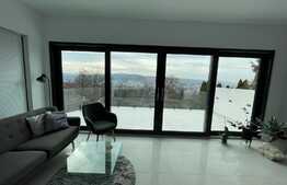 Casa lux, eficient energetic 340 mp cu 1700 mp teren