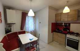 Apartament 3 camere, 65 mp, decomandat, etaj intermediar, zona Diamant