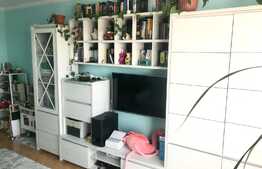 De vanzare apartament 2 camere, zona Unirii, etaj intermediar