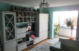 De vanzare apartament 2 camere, zona Unirii, etaj intermediar