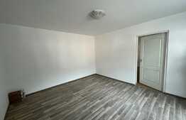 Casa de vânzare, 11 camere, ideal pentru investiție, zona Budai.