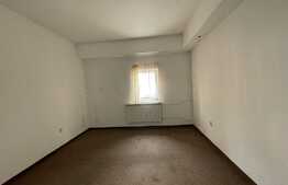 Casa de vânzare, 11 camere, ideal pentru investiție, zona Budai.