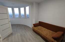 Apartament de 2 camere, 60 mp, decomandat, 7 Noiembrie, zonă semicentrală