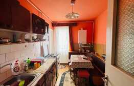 Apartament de 2 camere, decomandat, zona Tudor