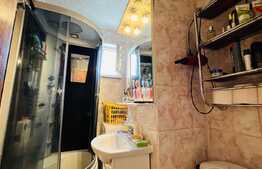 Apartament de 2 camere, decomandat, 45 mp, etaj intermediar, Dambu