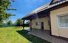 Casa de 2 camere, 92mp, cu teren 395mp