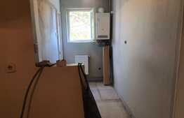 Apartament de 3 camere, etaj intermediar, 63 mp, decomandat, zona Dâmbu!