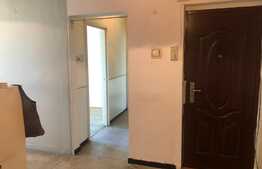 Apartament de 3 camere, etaj intermediar, 63 mp, decomandat, zona Dâmbu!