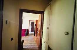 Apartament de 2 camere, decomandat, 53 mp, etaj intermediar, Tudor