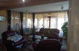 Casa  de 360 mp, 3500mp teren, Gornesti