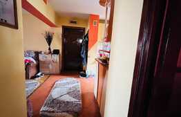 Apartament 3 camere, 72 mp, decomandat, zona Tudor