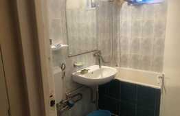 Apartament 3 camere, 61 mp, etaj intermediar, zona Balcescu