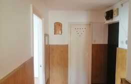 Apartament 3 camere, de 63,41 mp, etaj intermediar, zona Dambu