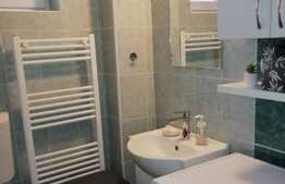 Apartament de 3 camere, 80 mp, zona Unic!