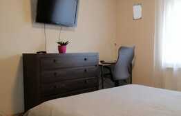 Apartament de 3 camere, 80 mp, zona Unic!