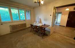 Apartament 3 camere, decomandat, 63 mp, cartierul Dambu