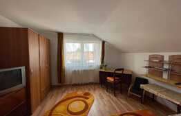 Casa cu 240 mp 6 camere cu teren 11 ari în Corunca