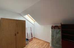 Casa cu 240 mp 6 camere cu teren 11 ari în Corunca