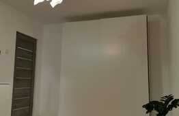 Apartament Lux 3 camere 2 bai lângă UMF