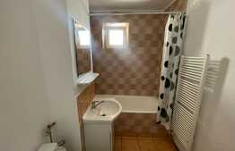 Apartament de 2 camere, decomandat, 64 mp, zona centrala