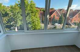 Apartament de 2 camere, decomandat, 54 mp, zona Tudor