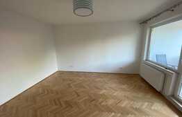 Apartament modern, 3 camere, 76,3 mp, in Centru 