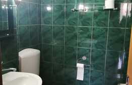 Apartament 3 camere, decomandat, 75 mp, zona Cornisa 