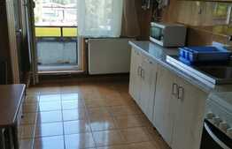 Apartament 3 camere, decomandat, 75 mp, zona Cornisa 