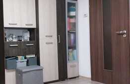 Apartament  2 camere, 45 mp, cartier Dambu Pietros