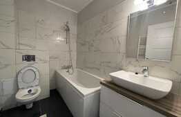 Apartament 3 camere, decomandat, 80 mp, bloc nou, cartierul Dambu