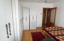 Apartament 4 camere, etaj intermediar, 110 mp, zona Centrala