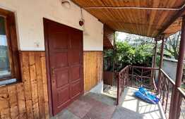 Casa cu mansarda de 170 mp, teren 1200 mp, in loc Voiniceni 