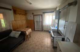 Casa cu mansarda de 170 mp, teren 1200 mp, in loc Voiniceni 