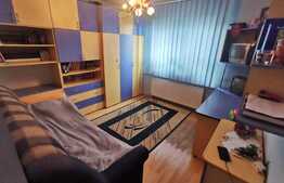 Apartament de 3 camere, 66 mp, etaj intermediar, zona Mureseni