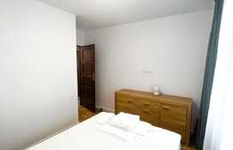 Apartament de 2 camere, 52 mp, mobilat lux, zona Cornisa