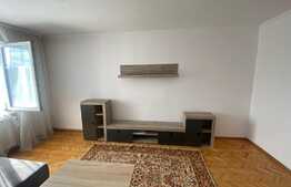 Apartament decomandat de 3 camere, de 68 mp, in cartier Unirii