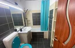 Apartament decomandat de 3 camere, de 68 mp, in cartier Unirii