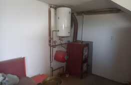 Casa de 200mp utili, 1900 mp teren, terasa, in Reghin