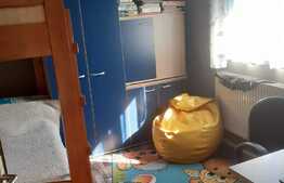 Casa 80 mp, teren 800 mp, terasa, garaj,  in localitatea  Roteni 