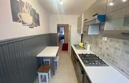 Apartament de 3 camere, 2 bai, 84mp, zona Centrala