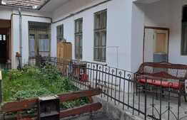 Casa cu 3 camere, 136 mp, teren 168 mp, zona Ultracentrala