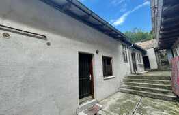 Casa de 253 mp, teren 500 mp, parcare, zona Centrala