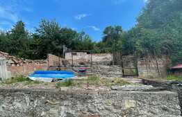 Casa de 253 mp, teren 500 mp, parcare, zona Centrala