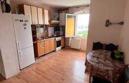 Apartament de 3 camere, spatios, 74 mp, Mureseni 