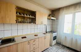 Apartament 4 camere, 80 mp, etaj intermediar, zona Tudor