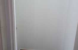 Garsoniera de 30 mp, etaj intermediar, zona Dambu Pietros