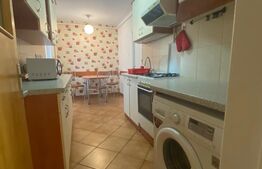 Apartament de 4 camere, et. intermediar, 100 mp, cartier 7 Noiembrie, zona UMF