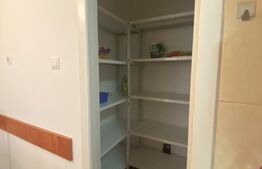 Apartament de 4 camere, et. intermediar, 100 mp, cartier 7 Noiembrie, zona UMF