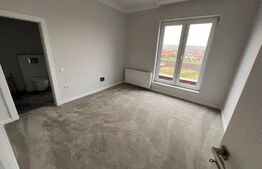 Penthouse de 3 camere, 80 mp, in bloc nou, Unirii