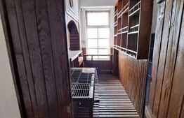 Apartament la casa, 2 camere, 50 mp, Central